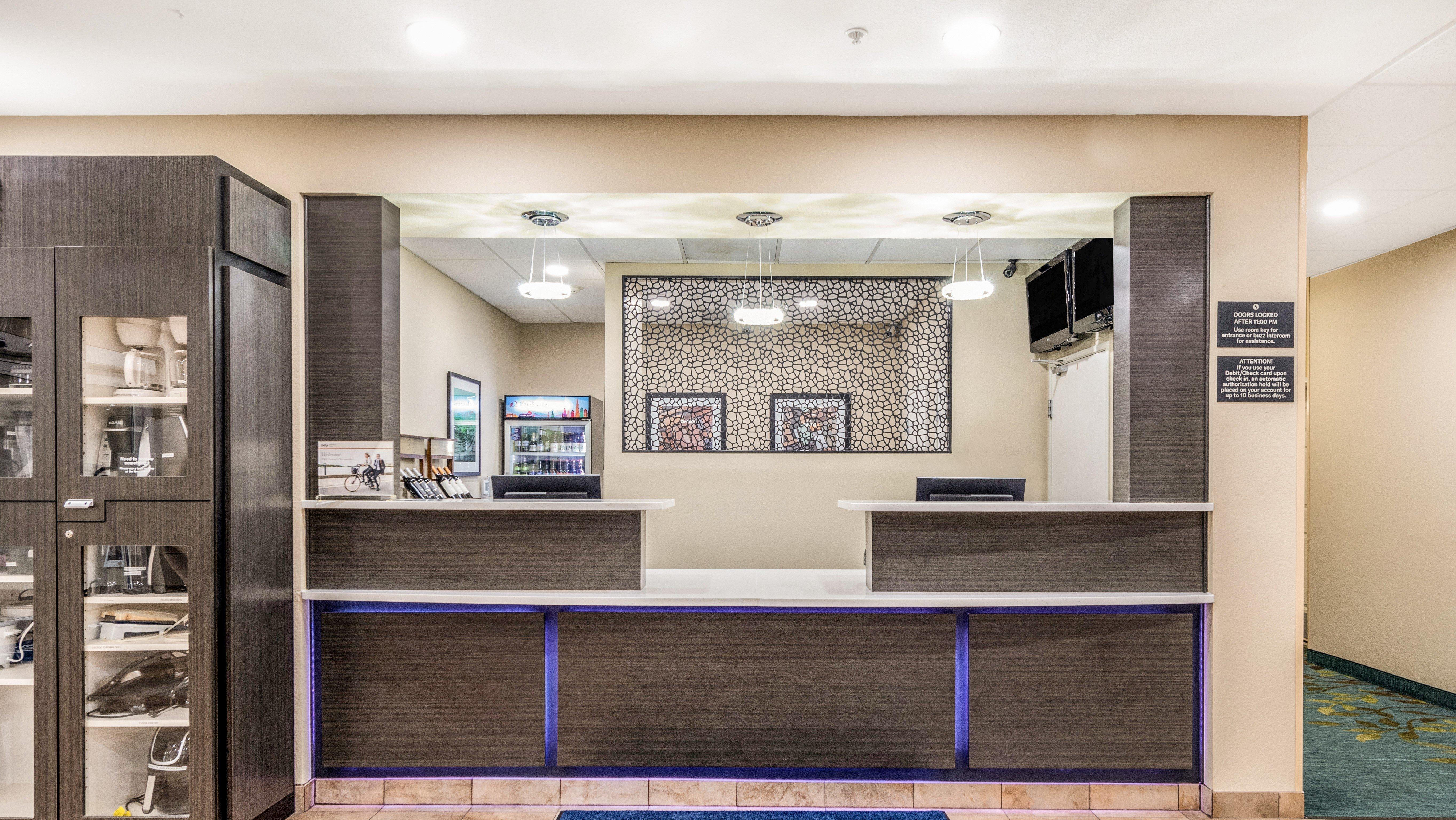 Candlewood Suites Portland Airport By Ihg Экстерьер фото