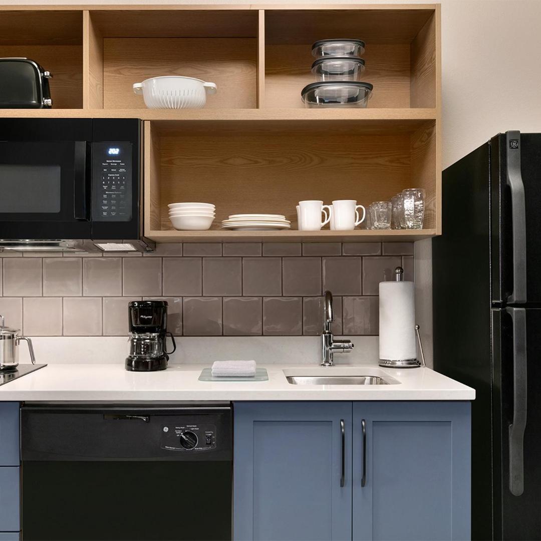 Candlewood Suites Portland Airport By Ihg Экстерьер фото